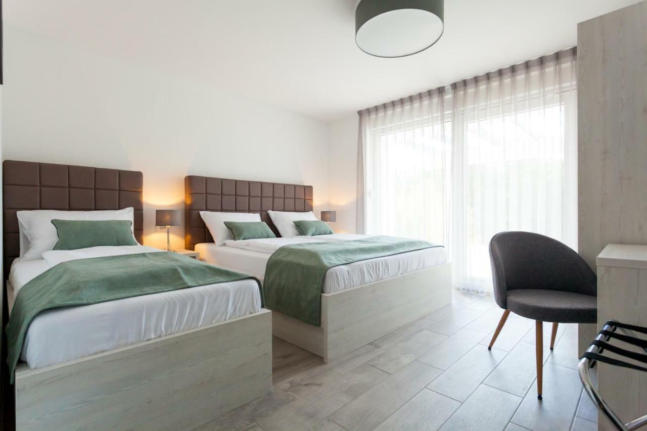 Luxury Villa Rivabel Малинска Екстериор снимка