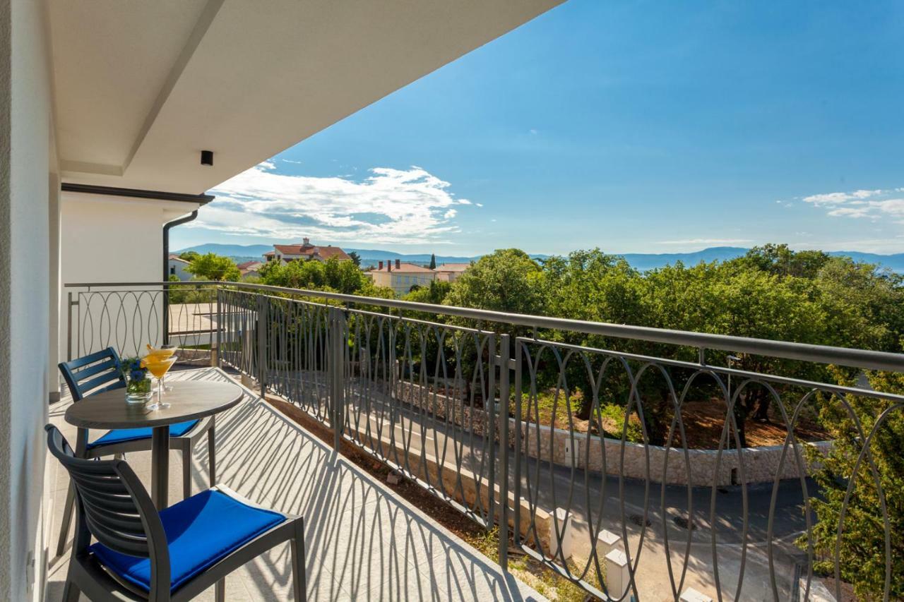 Luxury Villa Rivabel Малинска Екстериор снимка