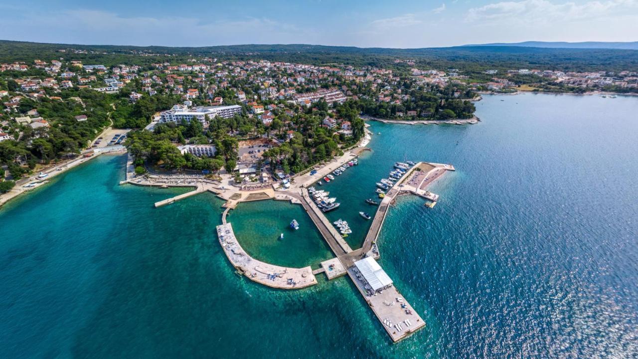 Luxury Villa Rivabel Малинска Екстериор снимка